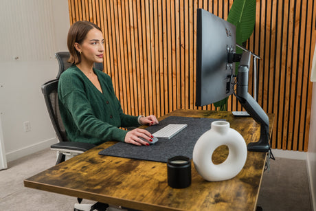 Holiday Gift Guide: Modern Home Office Ideas Holiday Gift Guide: Modern Home Office Ideas