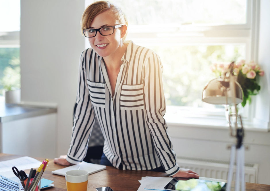 How Often Should I Stand Up at My Desk? How Often Should I Stand Up at My Desk? - Mount-It!
