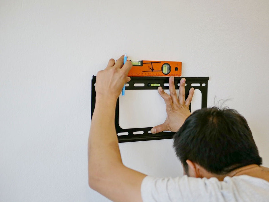 How to Securely Mount a TV on the Wall Without Studs How to Mount A TV On the Wall Without Studs - Mount-It!