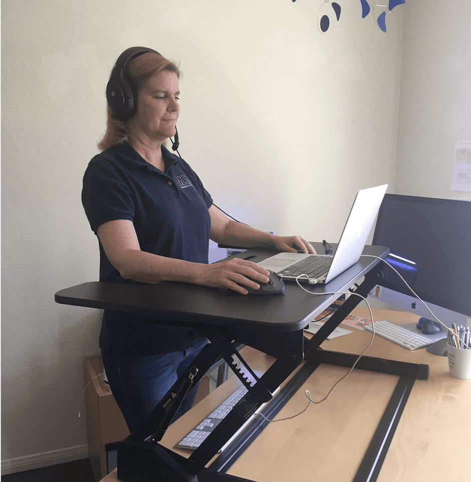 Mount-It! Donates Standing Desks to Local School Teachers Amid COVID-19 Mount-It! Donates Standing Desks to Local School Teachers Amid COVID-19 - Mount-It!