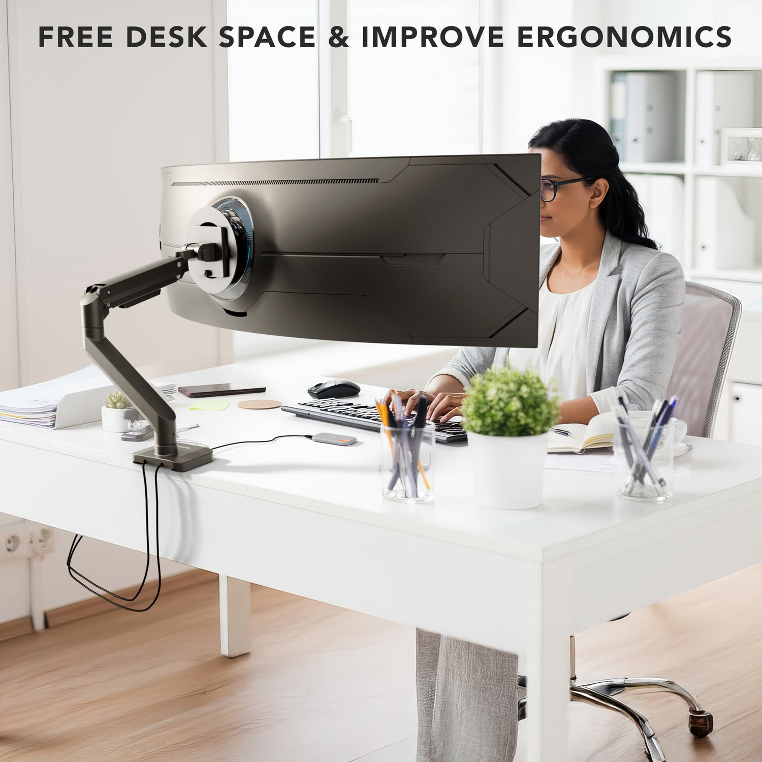 Heavy-Duty Monitor Mount with Gas Spring Arm