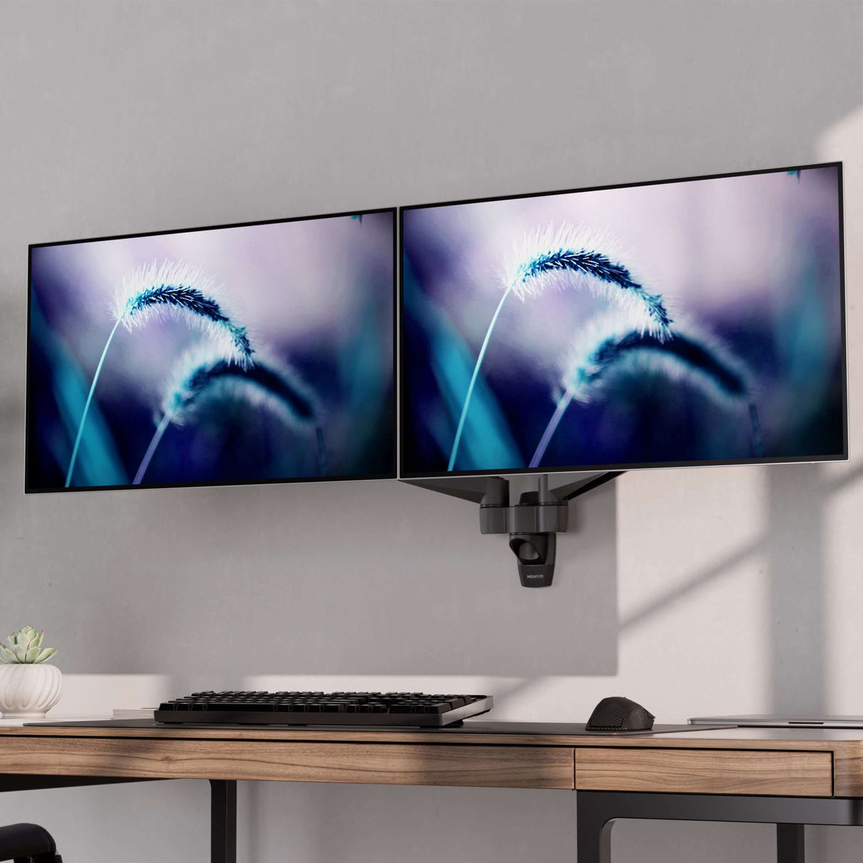 Monitor Mount - Full Motion Dual Monitor Wall Mount - Mount-It! -