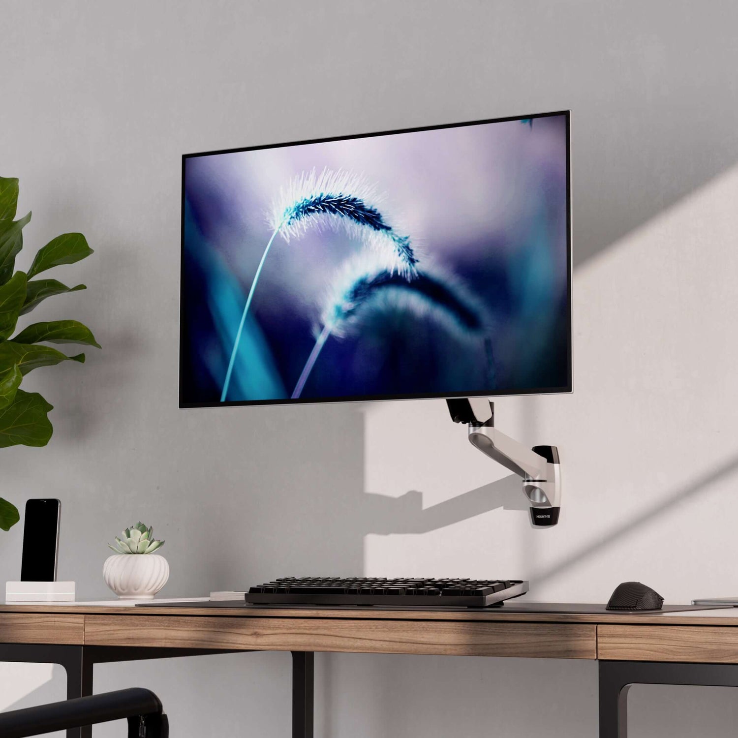 Monitor Mount - Full Motion Single Monitor Wall Mount with Gas Spring Arm - Mount-It! -