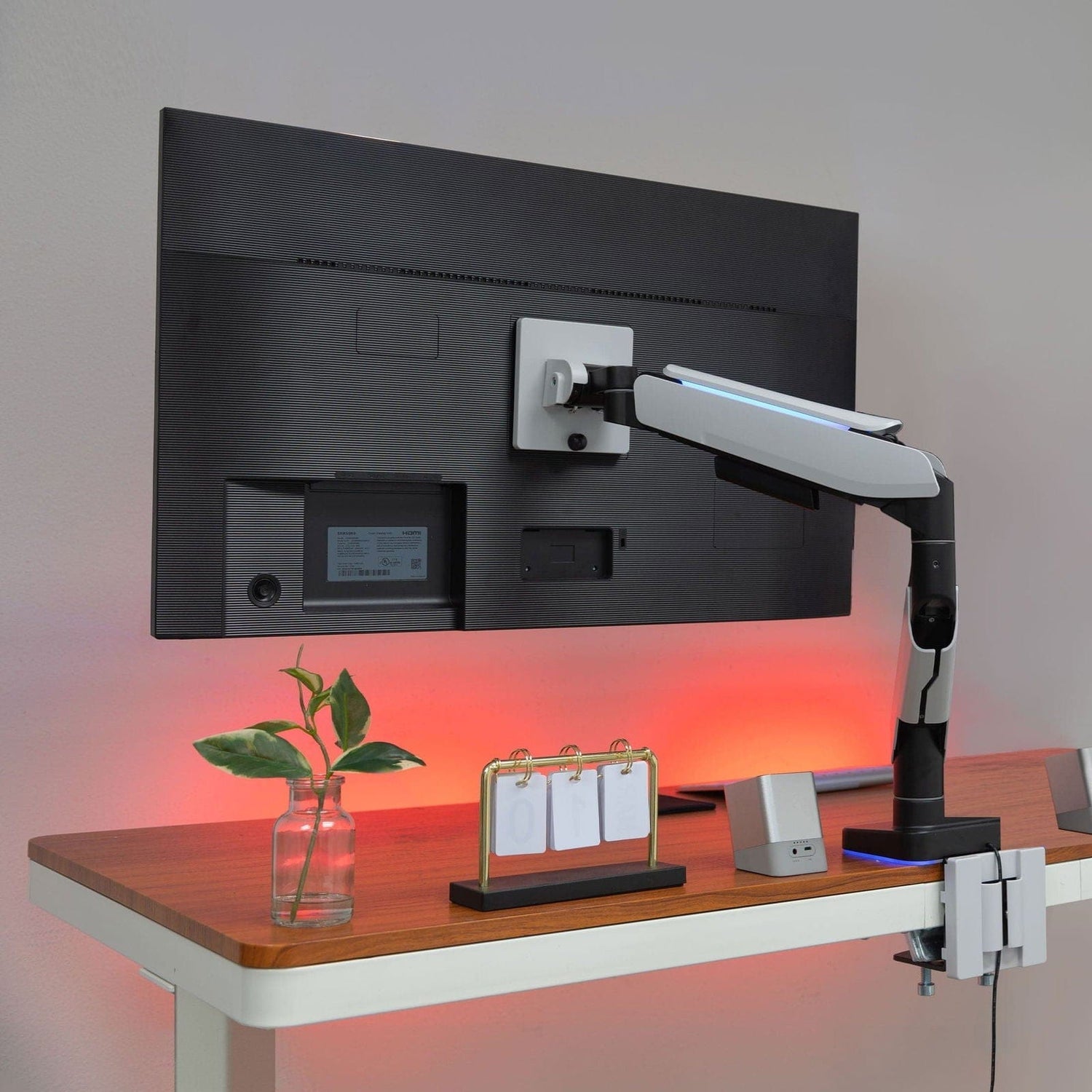 Monitor Mount - Heavy-Duty Single Monitor Arm for Ultrawide Screens Up To 49" - Mount-It! - MI-4881